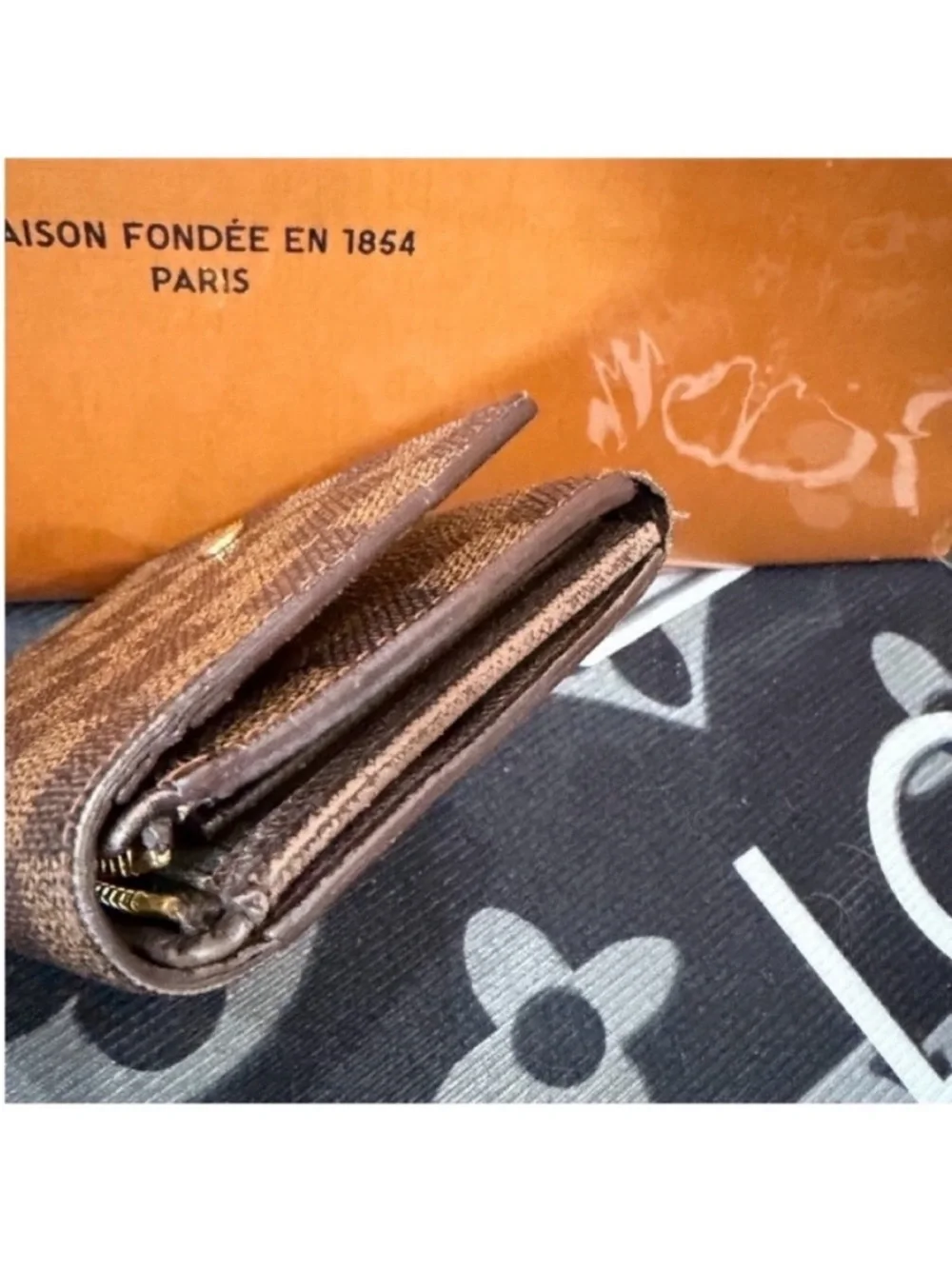 🤎🤎Louis Vuitton Damier Ebene Brown Wallet🤎🤎